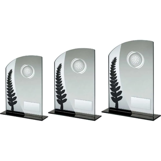 JADE GLASS PLAQUE WITH BLACK/SILVER DETAIL WITH DARTS INSERT AND PLATE