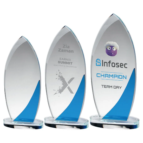 CLEAR/ GLASS EYELET PLAQUE (10mm THICK)