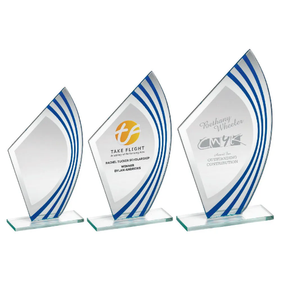 JADE GLASS SAIL PLAQUE WITH /SILV HIGHLIGHTS (4mm THICK)